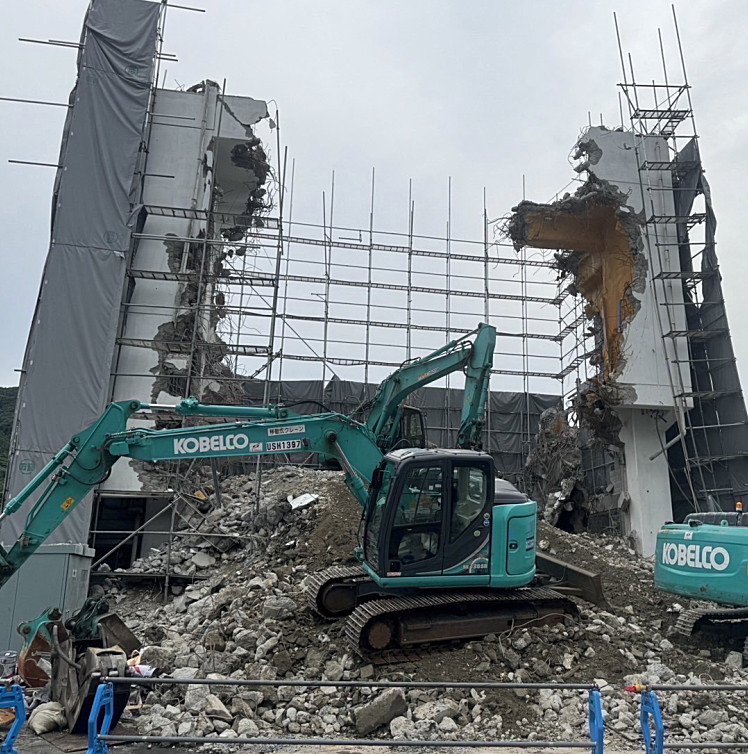 株式会社エイシン|香川|高松|鳶|塗装|解体土木|物流|足場|仮設|工事|